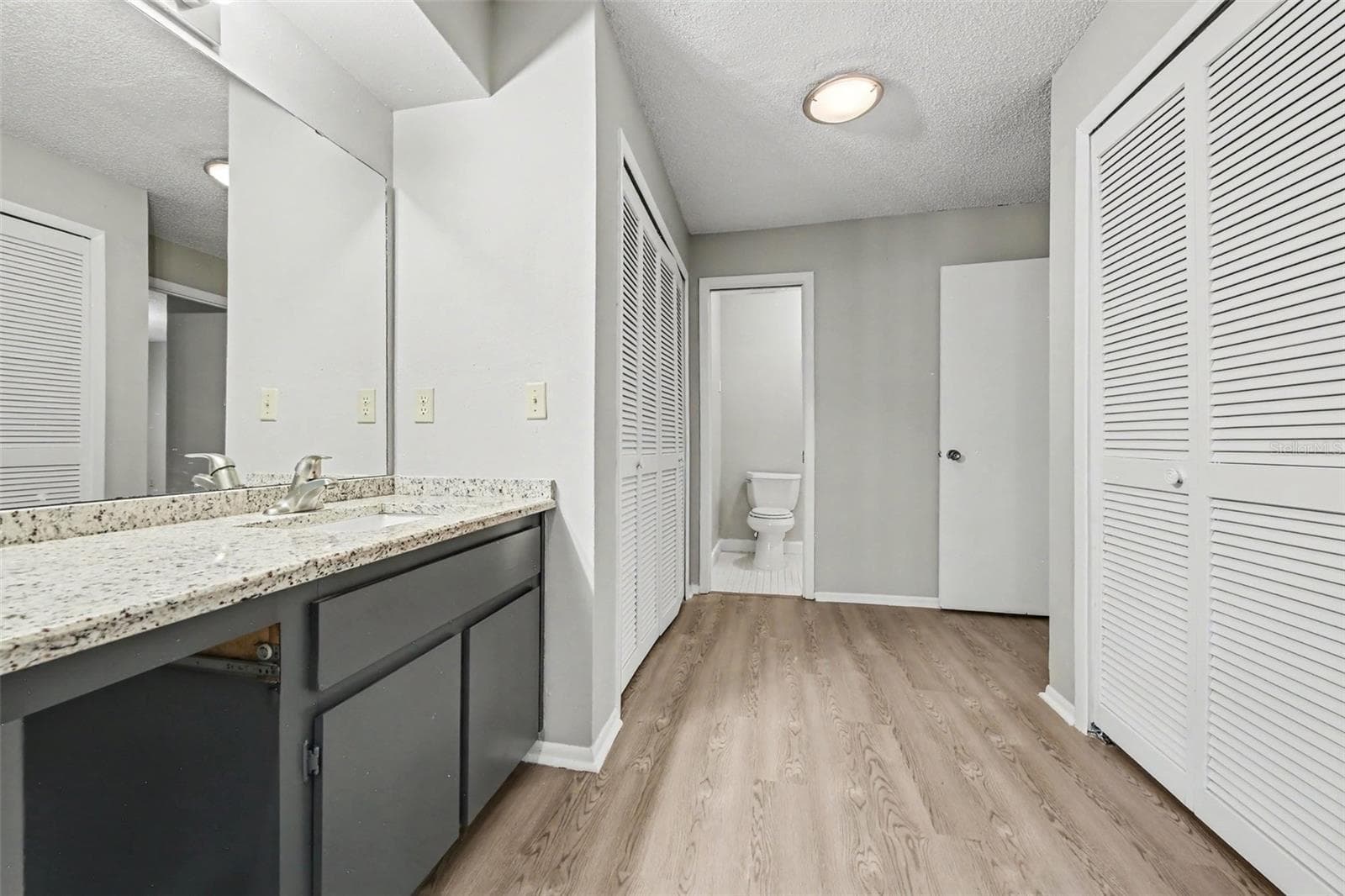 Single Family Residence at 871 BEACH BREEZE DR, ORLANDO, photo 8 of 15