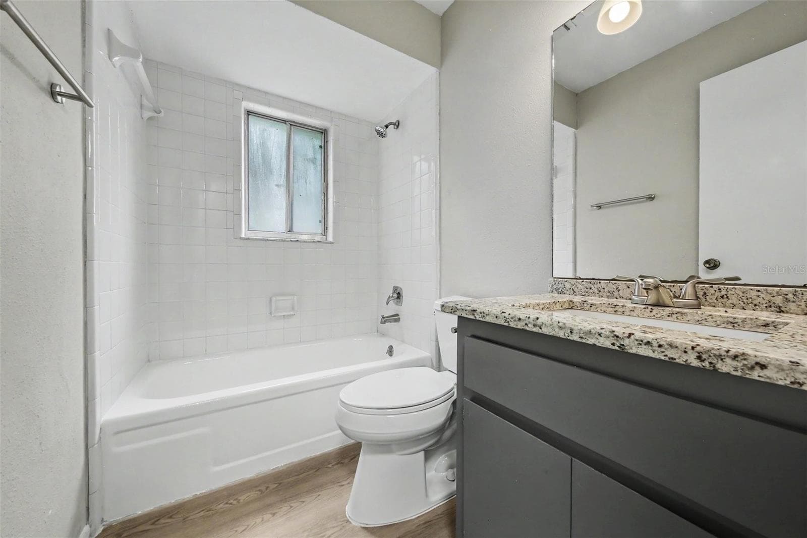 Single Family Residence at 871 BEACH BREEZE DR, ORLANDO, photo 12 of 15