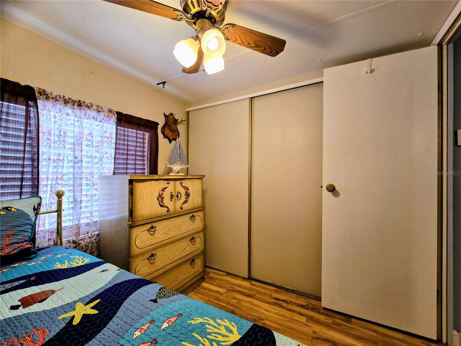 Manufactured Home at 6235 PARKSEND LN, ZEPHYRHILLS, photo 17 of 34