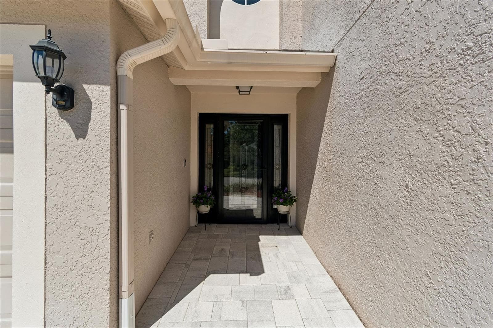 Single Family Residence at 5401 LOOKOUT PASS, WESLEY CHAPEL, photo 2 of 100