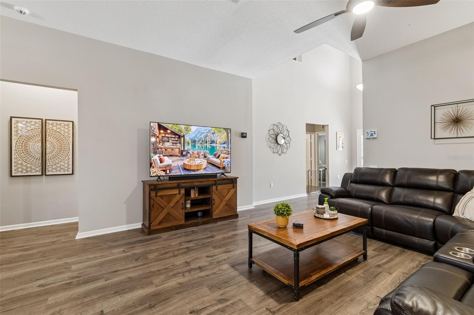 Living room - 5401 LOOKOUT PASS, WESLEY CHAPEL