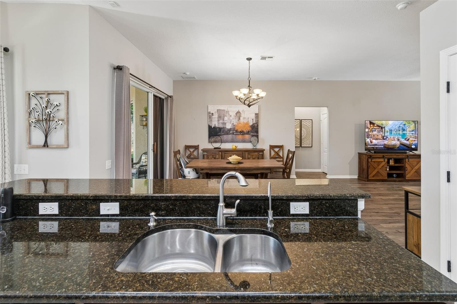Single Family Residence at 5401 LOOKOUT PASS, WESLEY CHAPEL, photo 21 of 100