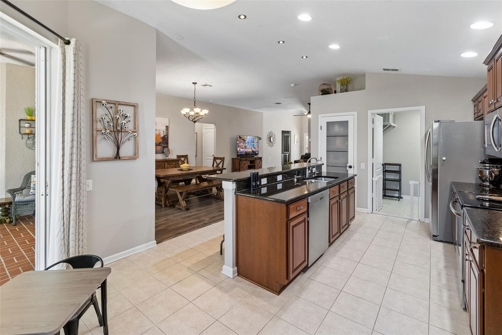 Single Family Residence at 5401 LOOKOUT PASS, WESLEY CHAPEL, photo 23 of 100
