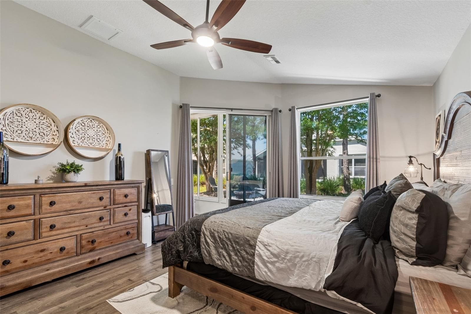 Primary bedroom - 5401 LOOKOUT PASS, WESLEY CHAPEL