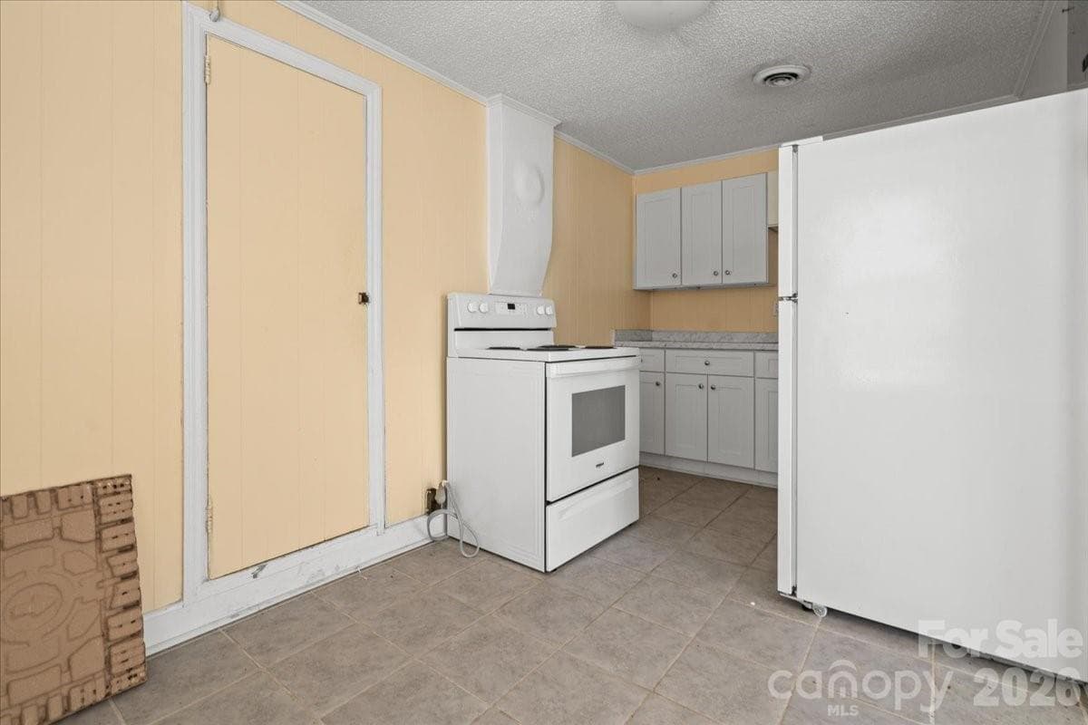 Apartment at Cheraw, photo 21 of 48