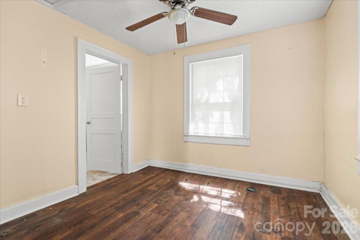 Apartment at Cheraw, photo 23 of 48