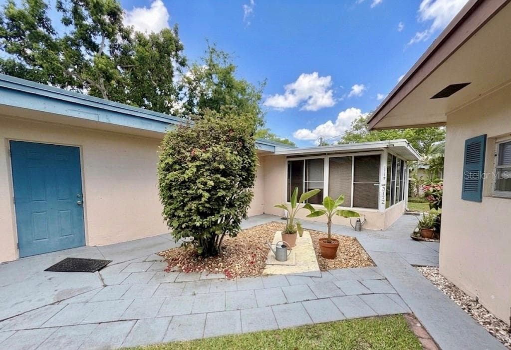 Single Family Residence at 3112 SE 29TH TER, OKEECHOBEE, photo 2 of 43