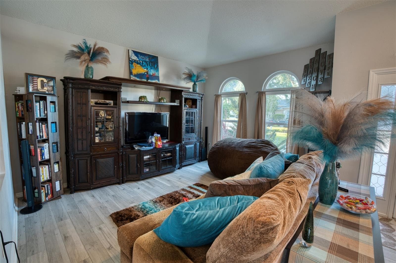 Single Family Residence at 4303 ORANGE RIDGE CT, VALRICO, photo 6 of 35