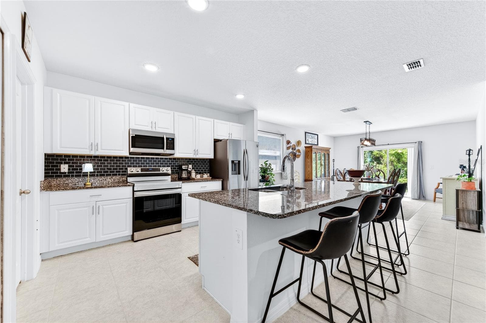 Single Family Residence at 180 DOLPHIN ST SE, PALM BAY, photo 12 of 41