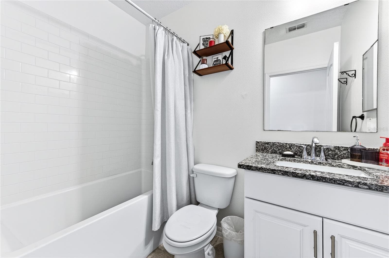 Single Family Residence at 180 DOLPHIN ST SE, PALM BAY, photo 27 of 41