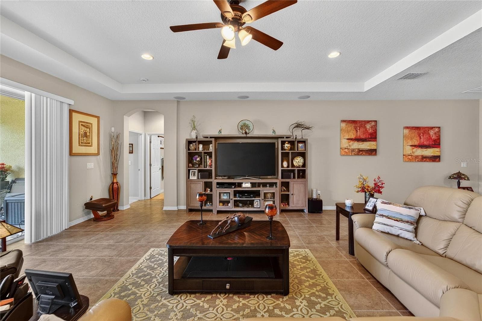 Single Family Residence at 12607 GENEVA GLADE DR, RIVERVIEW, photo 16 of 38