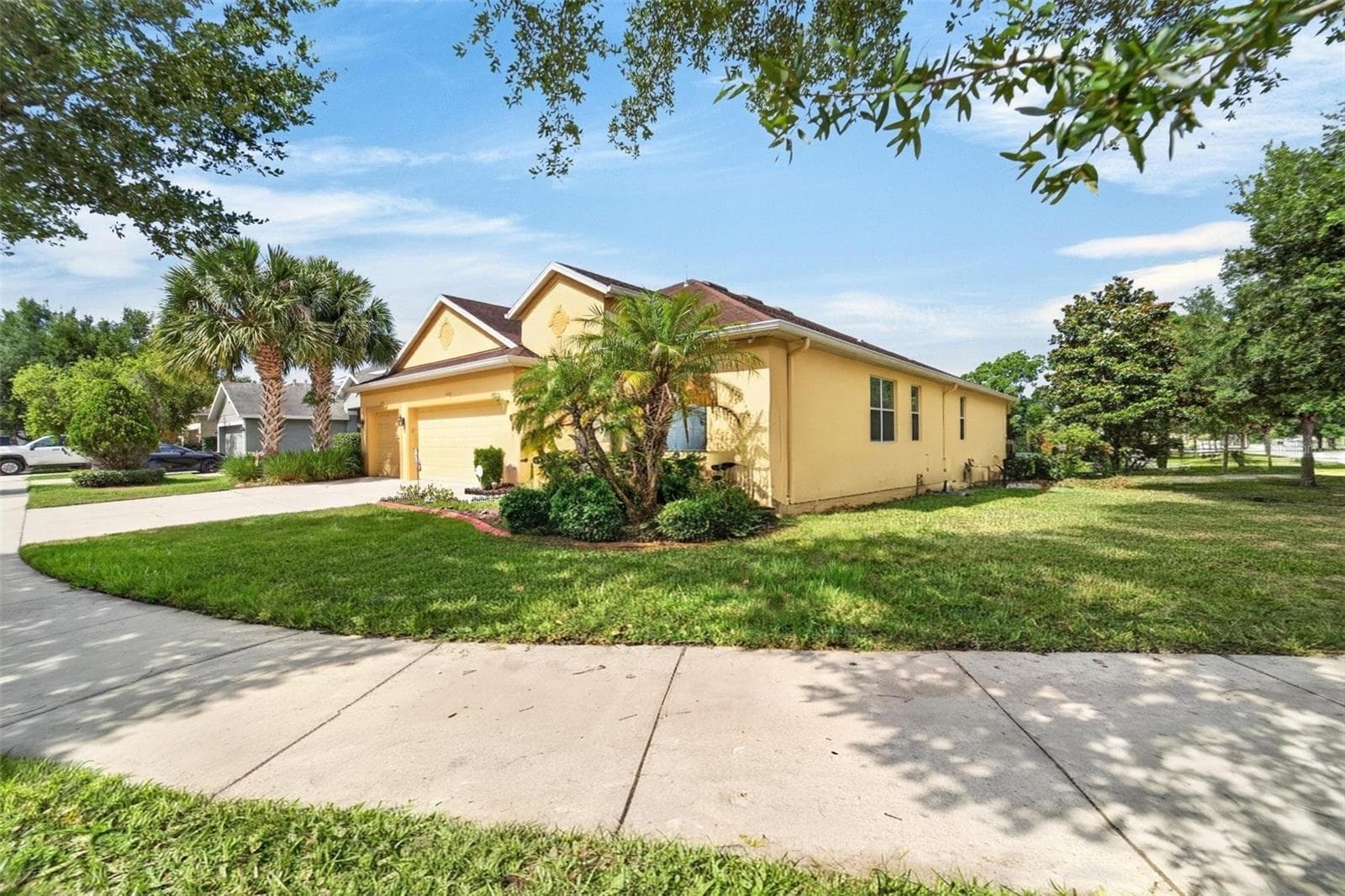 Single Family Residence at 12607 GENEVA GLADE DR, RIVERVIEW, photo 33 of 38