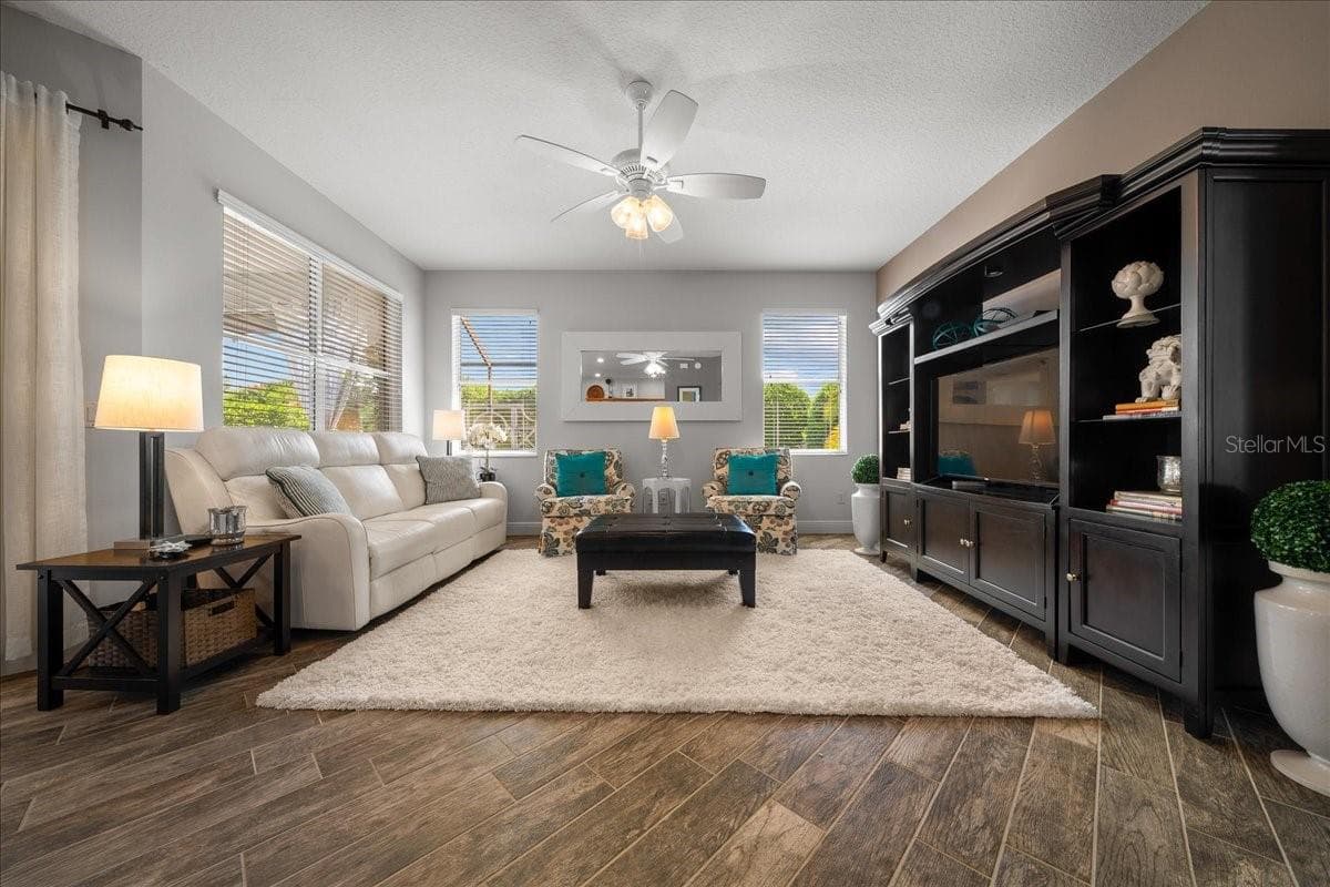 Living Room - 1606 SNELLING AVE, THE VILLAGES