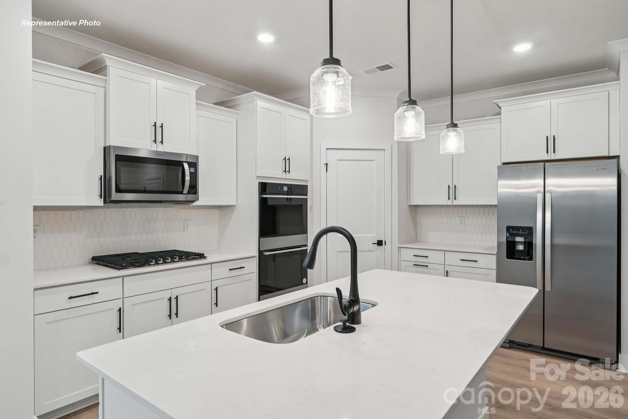 Single Family Residence at 6410 Cherrybark Oak Lane, Huntersville, photo 16 of 37