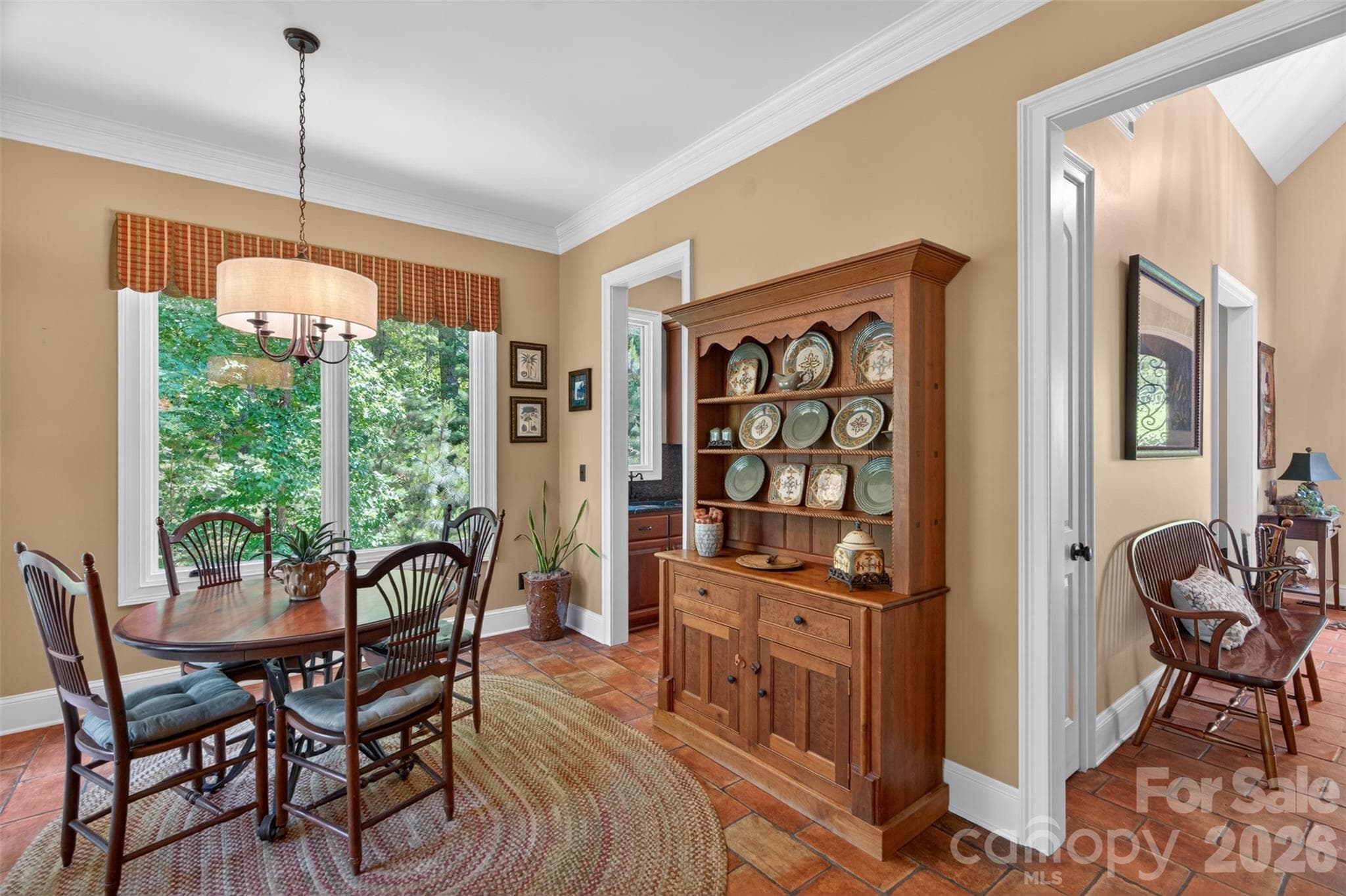 Kitchen Dining Area - Belmont
