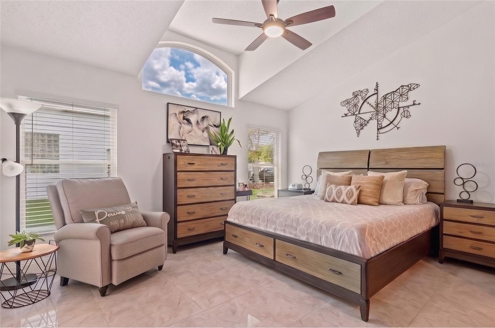 Primary Bedroom - 6847 BOUGANVILLEA CRESCENT DR, ORLANDO