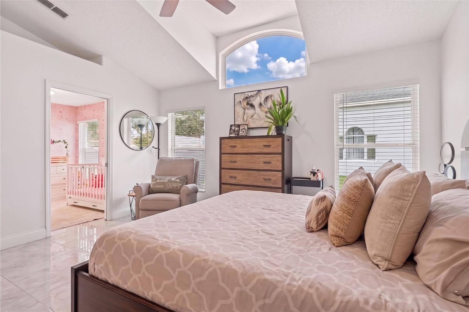 Primary Bedroom - 6847 BOUGANVILLEA CRESCENT DR, ORLANDO