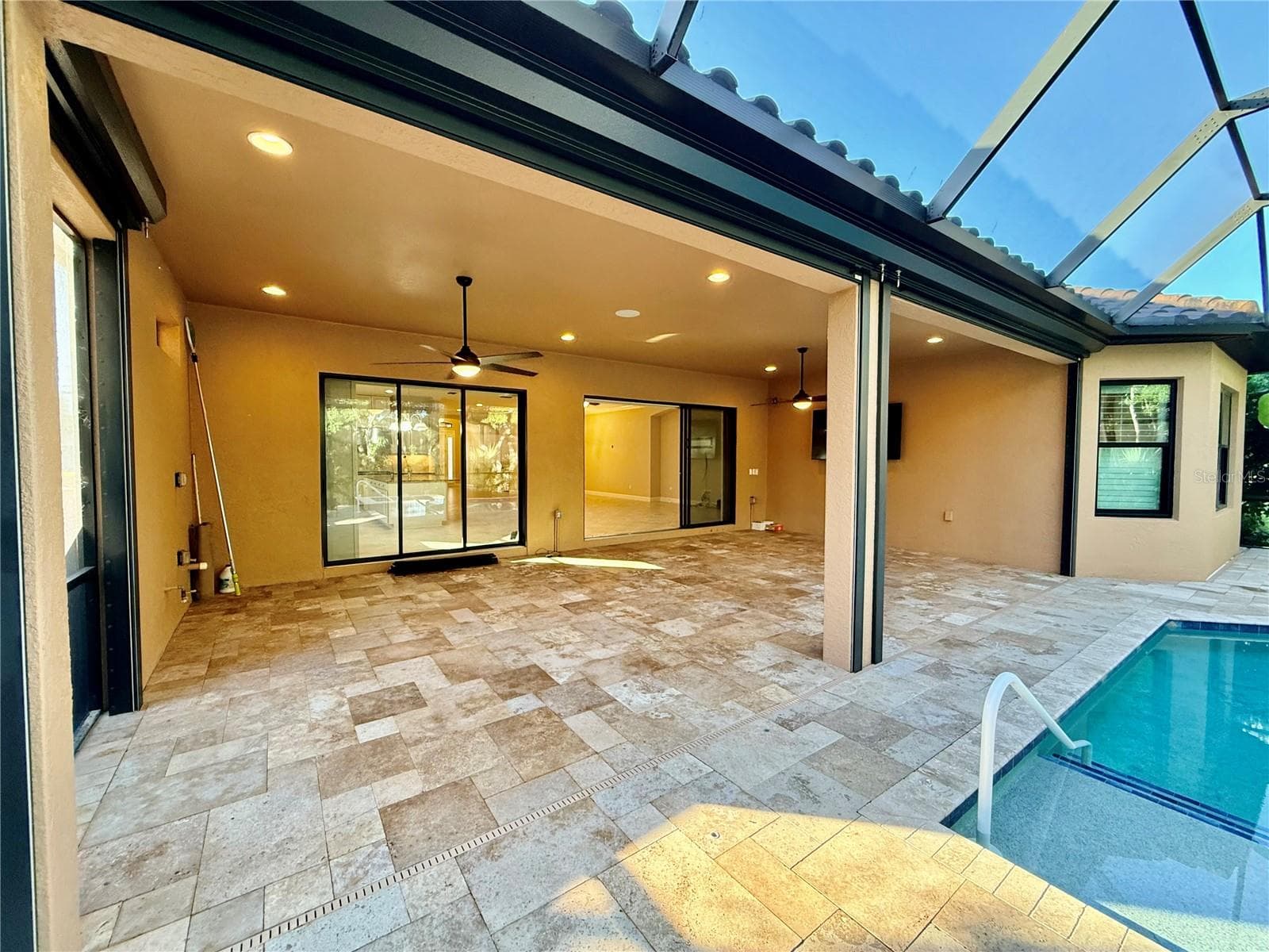 Single Family Residence at 10107 WICKER PARK PL, PALMETTO, photo 12 of 67