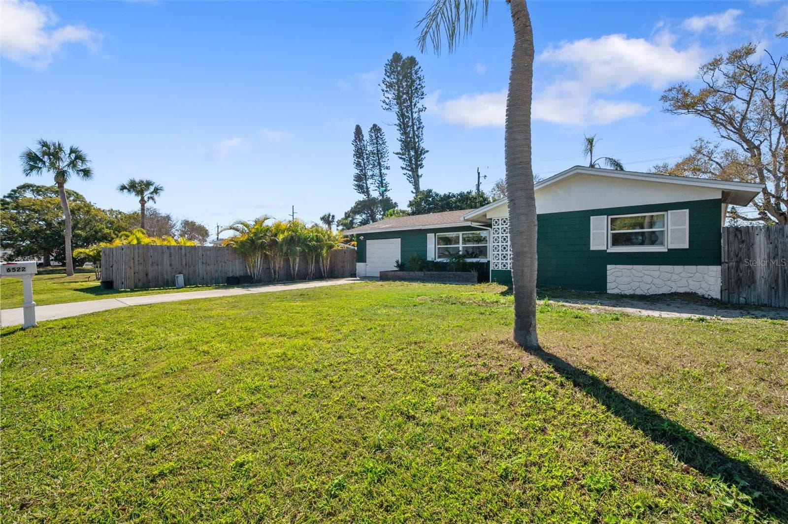 Single Family Residence at 6522 112TH ST, SEMINOLE, photo 3 of 37