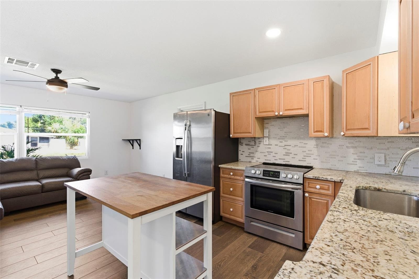 Single Family Residence at 6522 112TH ST, SEMINOLE, photo 9 of 37