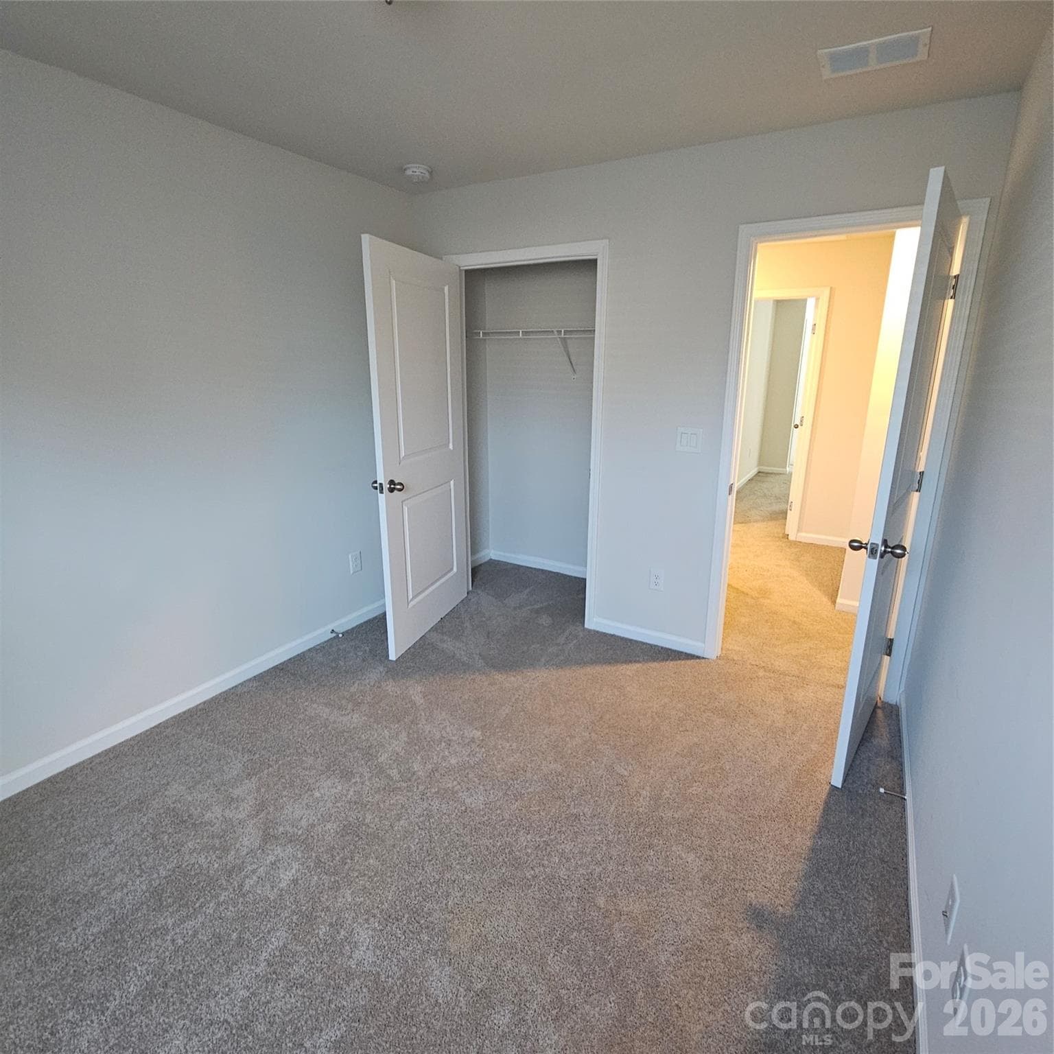 Single Family Residence at 1016 Berry Patch Circle, Summerville, photo 11 of 19