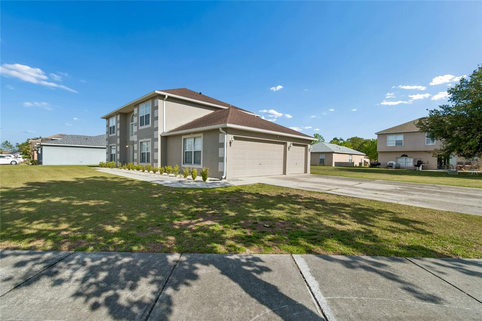 Single Family Residence at 2789 WOODLAND CREEK LOOP, KISSIMMEE, photo 2 of 25