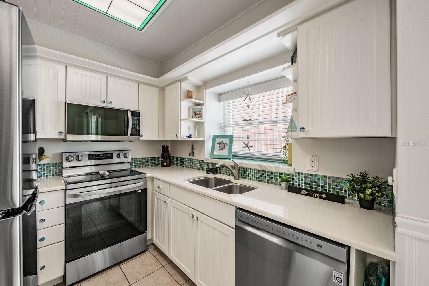Townhouse at 17960 GULF BLVD #121, REDINGTON SHORES, photo 19 of 55