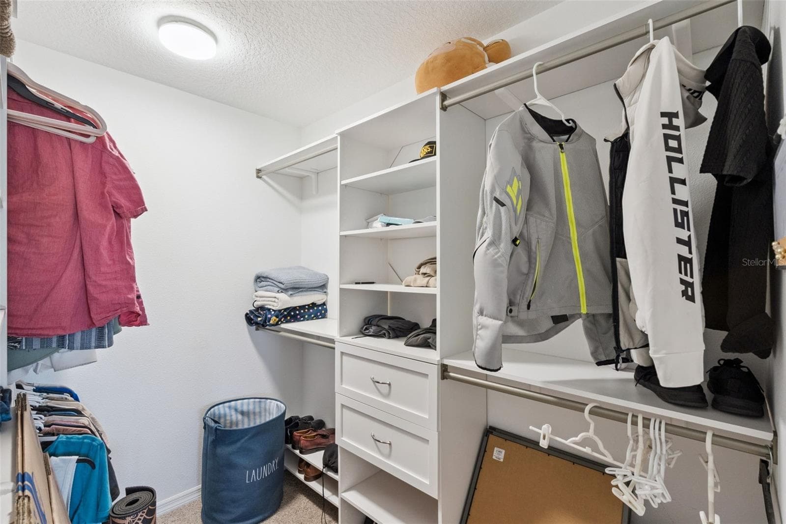 Primary Walk In Closet - 584 PINK IBIS BND, ST CLOUD