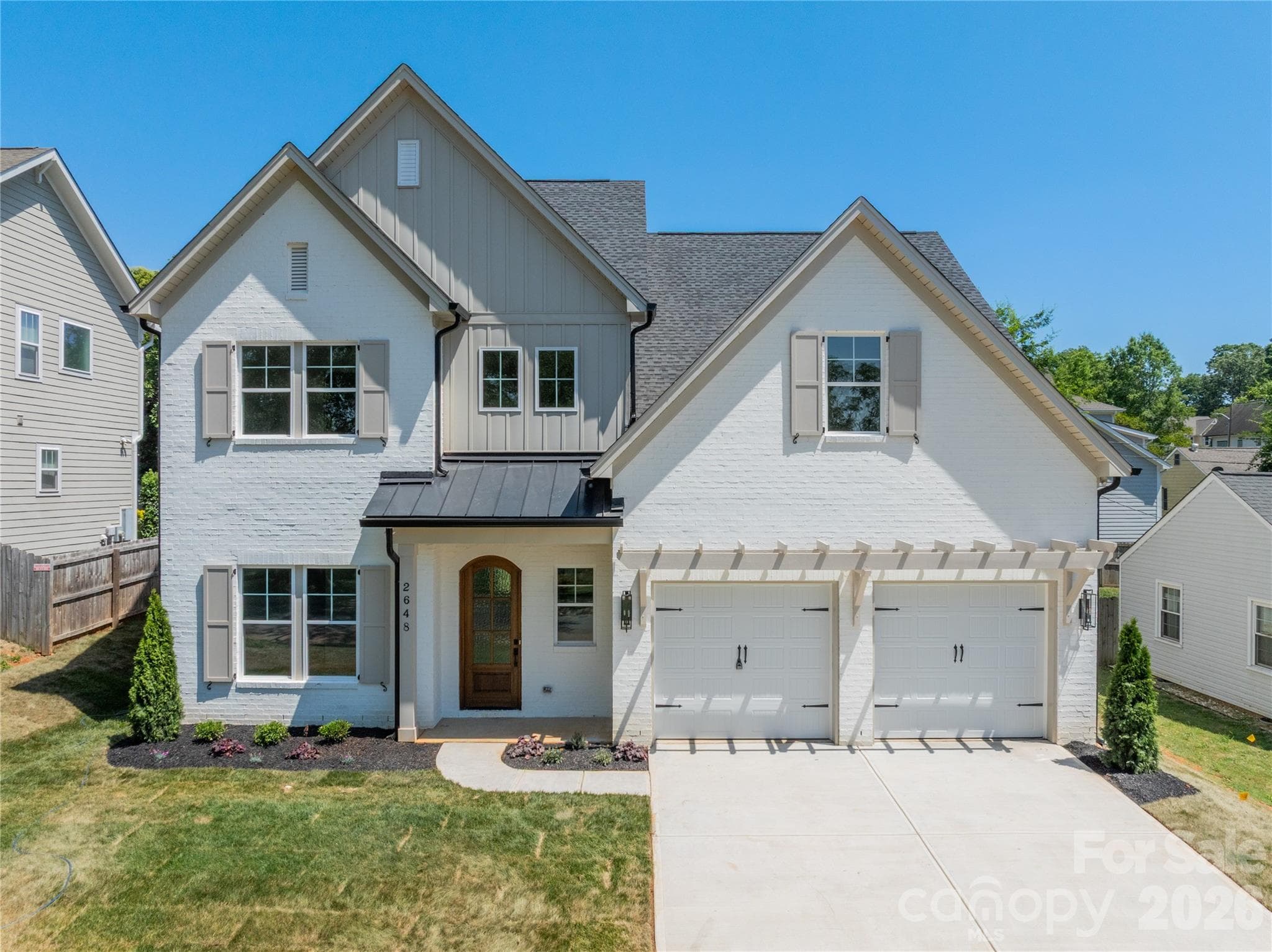 Single Family Residence at 2648 Roslyn Avenue, Charlotte, photo 4 of 40