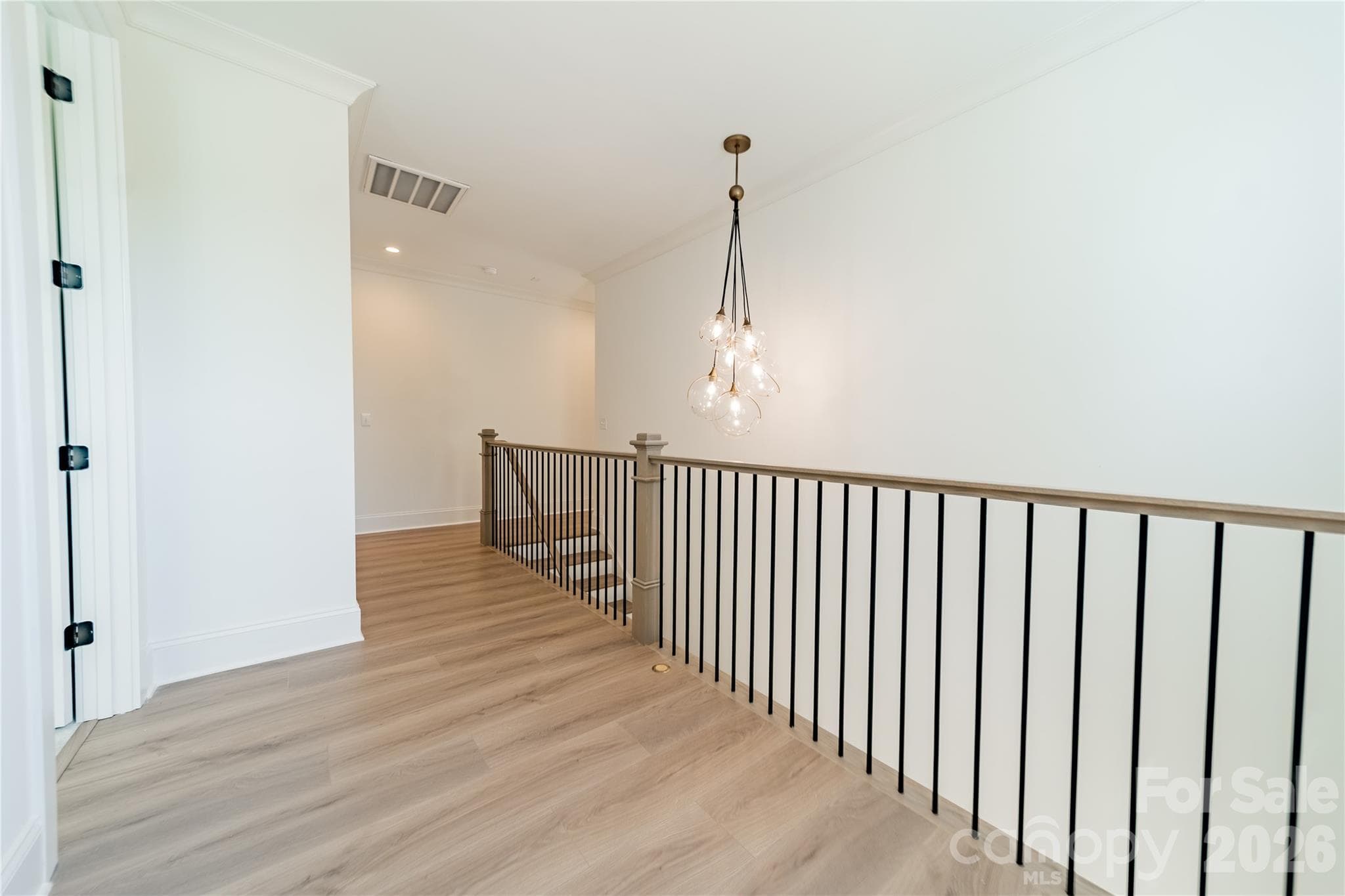 Single Family Residence at 2648 Roslyn Avenue, Charlotte, photo 28 of 40