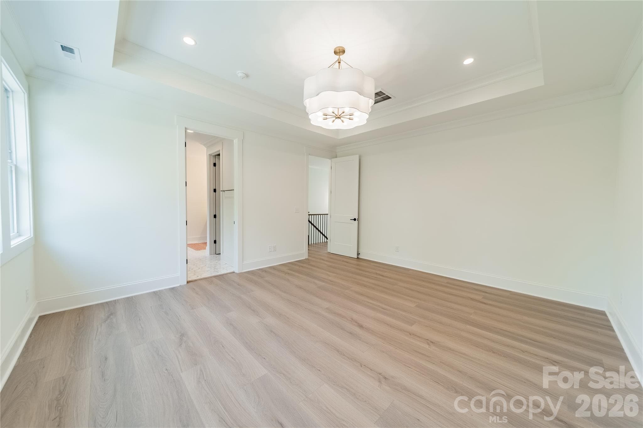 Single Family Residence at 2648 Roslyn Avenue, Charlotte, photo 37 of 40