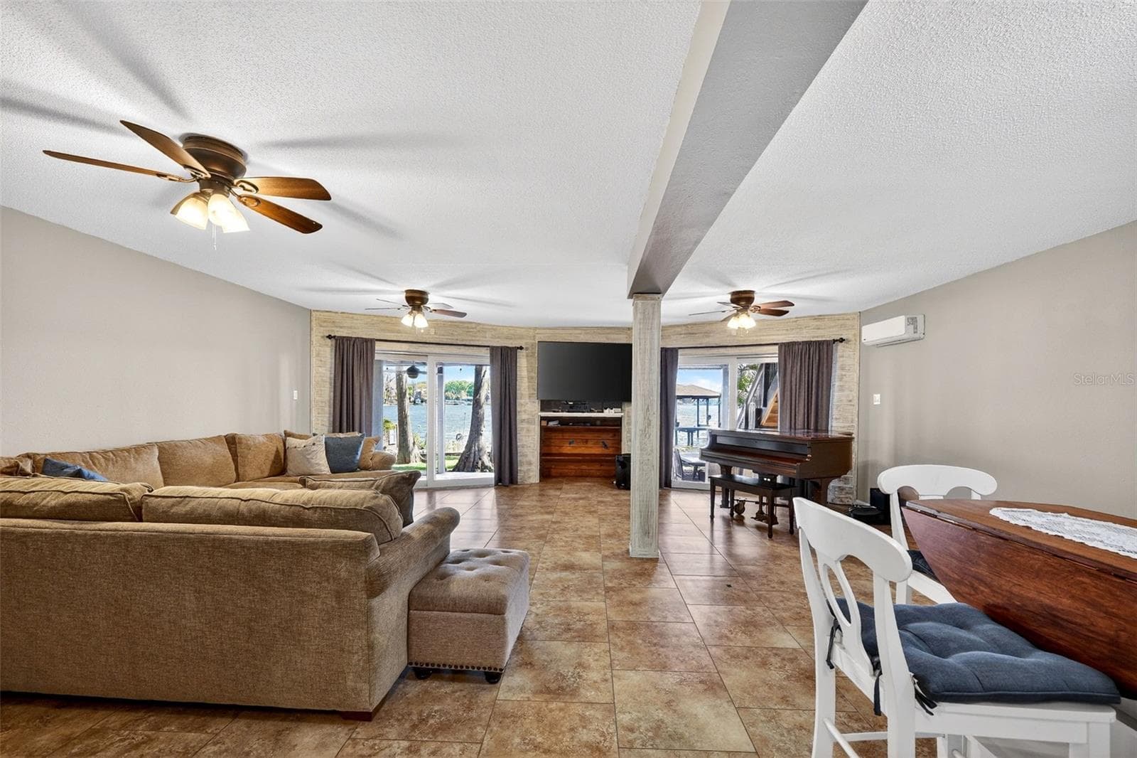 First level with view - 19801 GUNN HWY, ODESSA