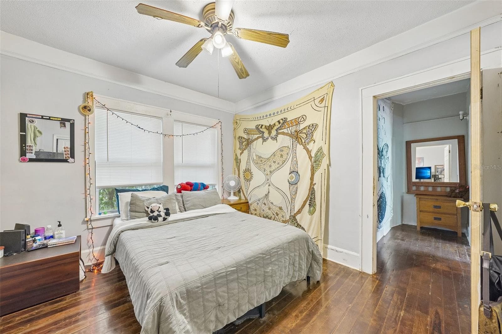 Single Family Residence at 1028 8TH AVE S, ST PETERSBURG, photo 20 of 30