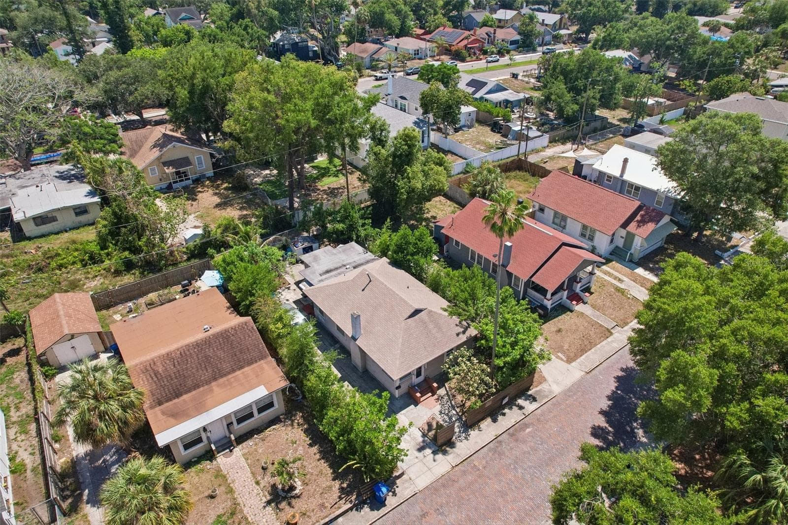 Single Family Residence at 1028 8TH AVE S, ST PETERSBURG, photo 25 of 30
