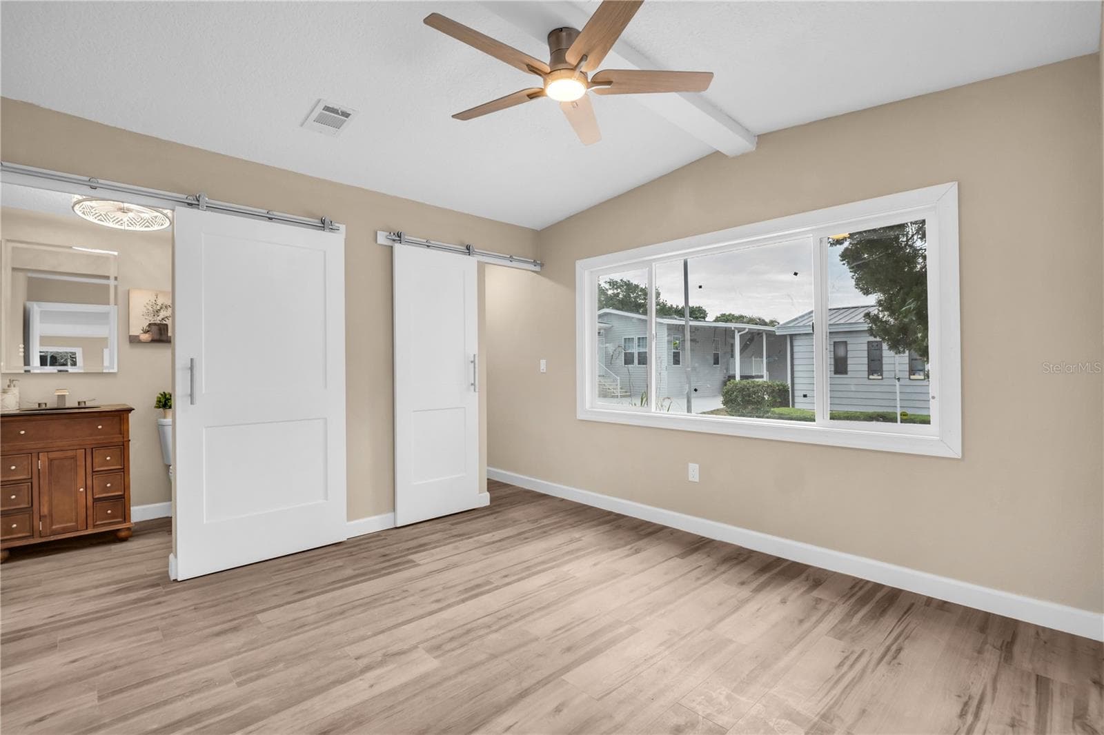 Manufactured Home at 193 BLUE MARLIN DR, OLDSMAR, photo 29 of 41