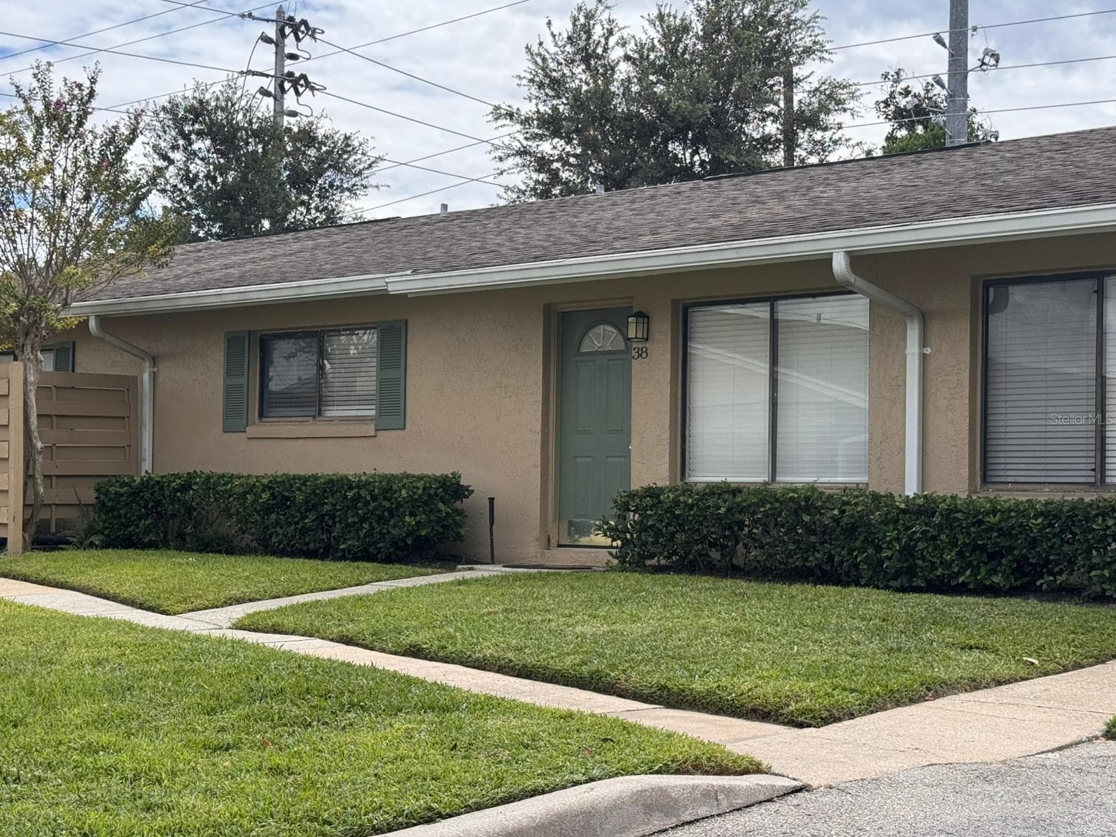 725 NORTHLAKE BLVD #38