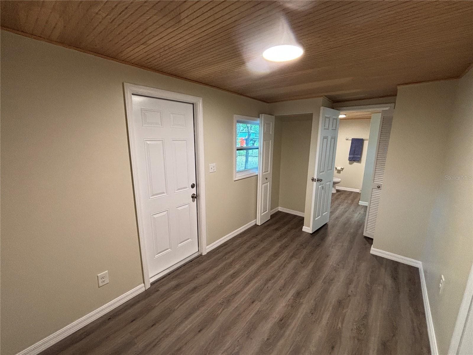 Single Family Residence at 317 NE 172ND AVE, SILVER SPRINGS, photo 25 of 28