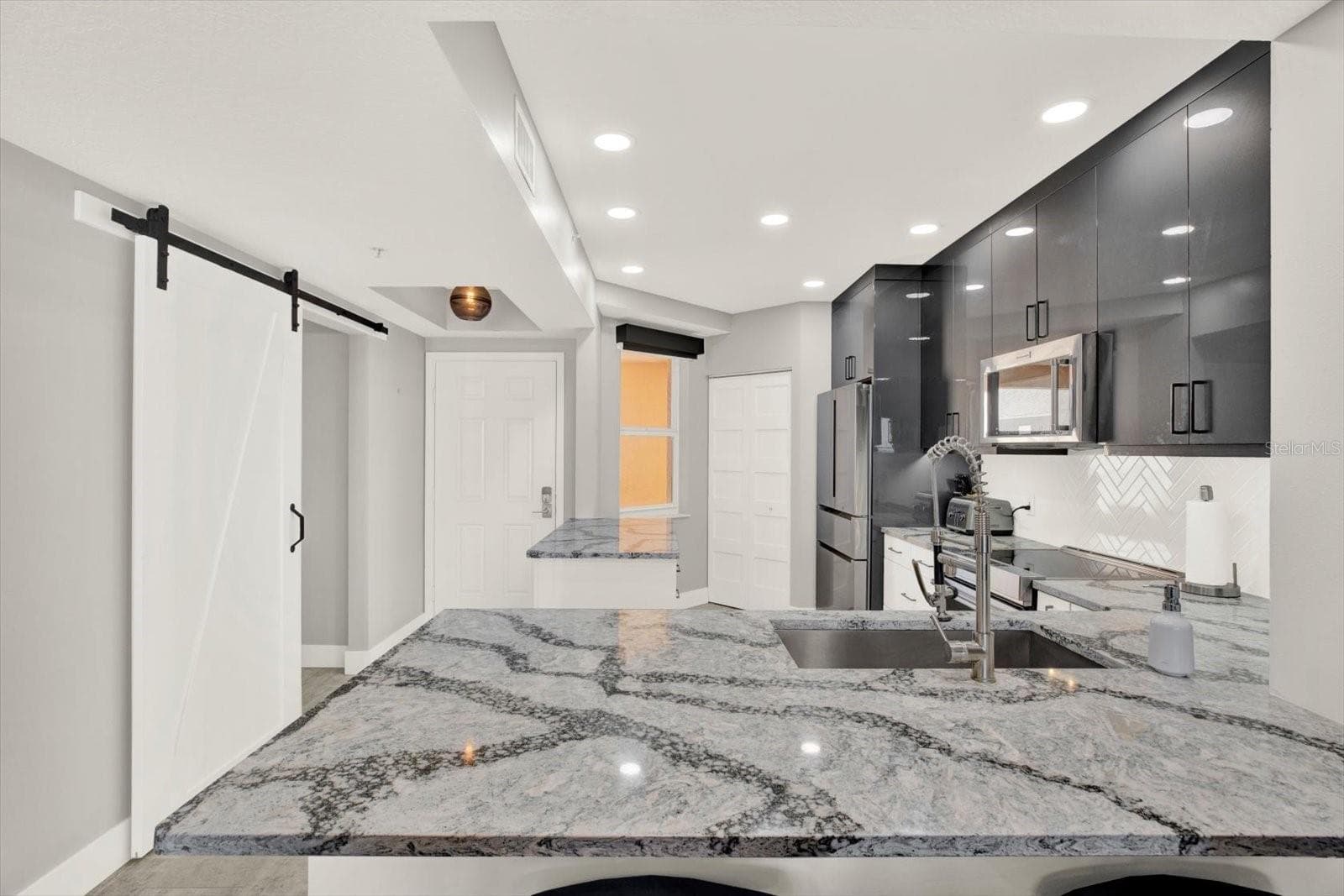 Kitchen - 16450 GULF BLVD #763, NORTH REDINGTON BEACH