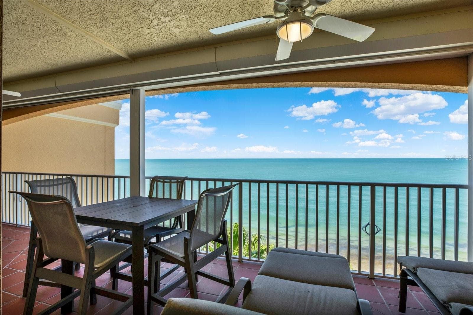 Living Room - 16450 GULF BLVD #763, NORTH REDINGTON BEACH