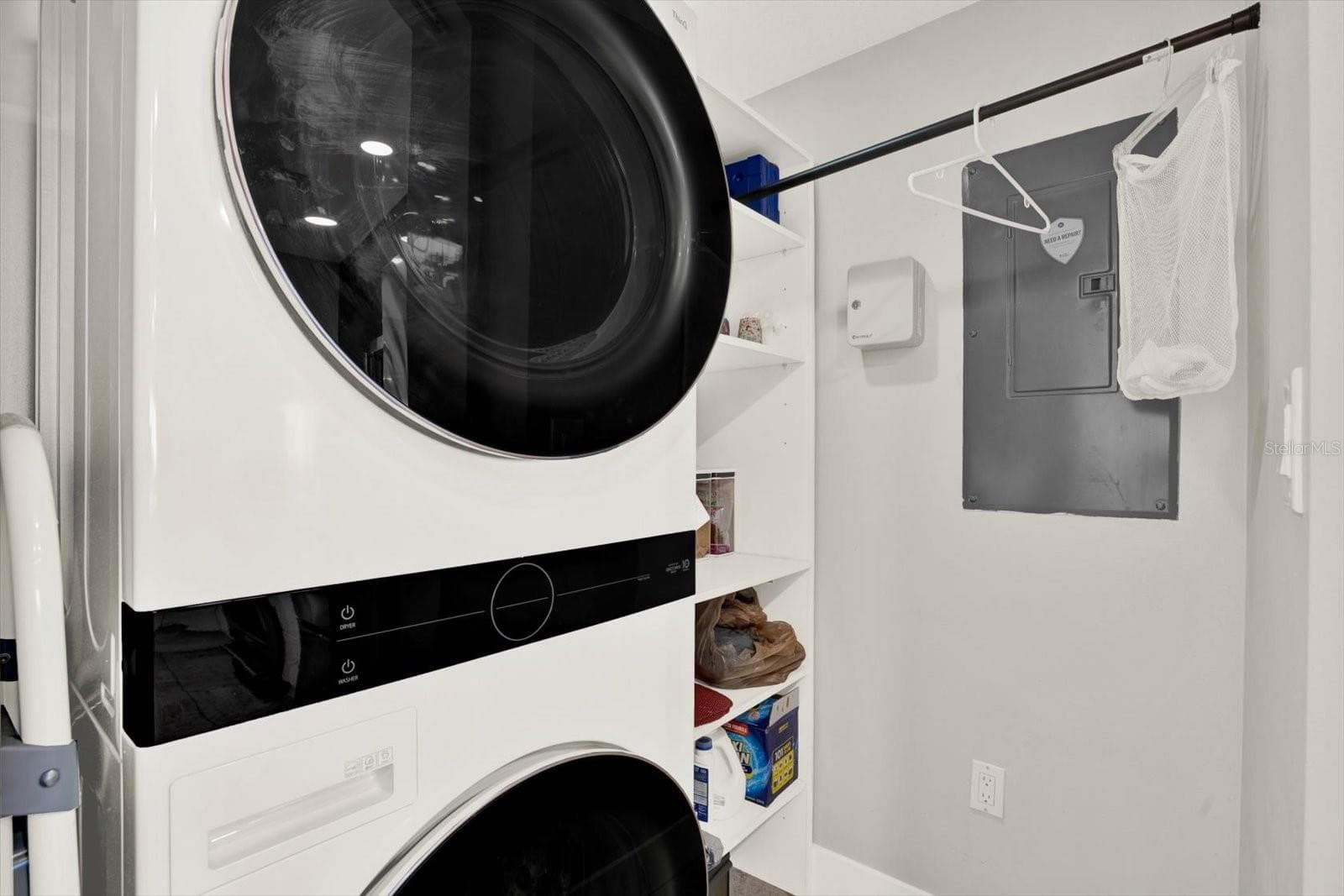 Laundry - 16450 GULF BLVD #763, NORTH REDINGTON BEACH