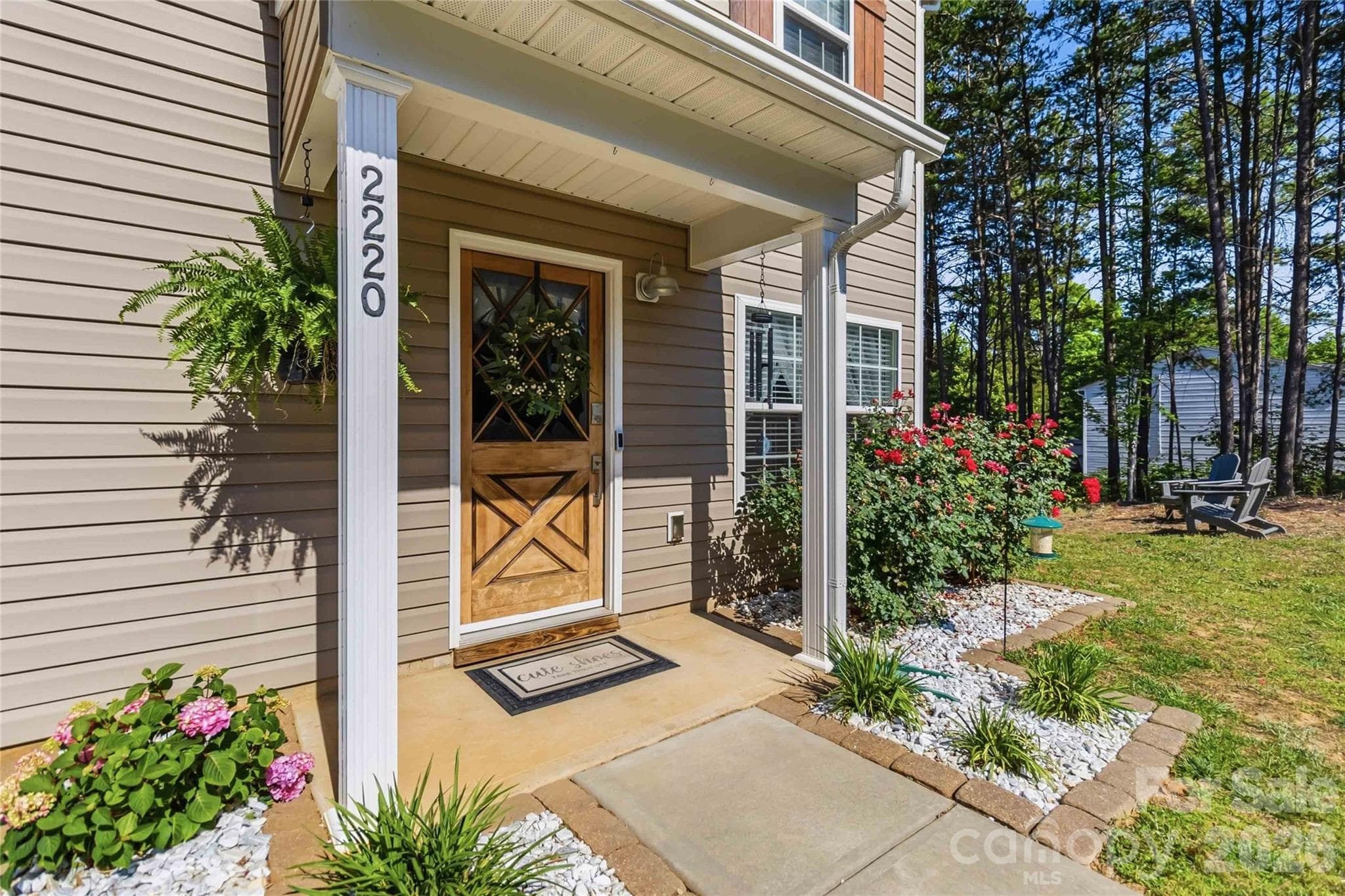 Single Family Residence at 2220 Pinnacle View Drive, Kings Mountain, photo 3 of 30