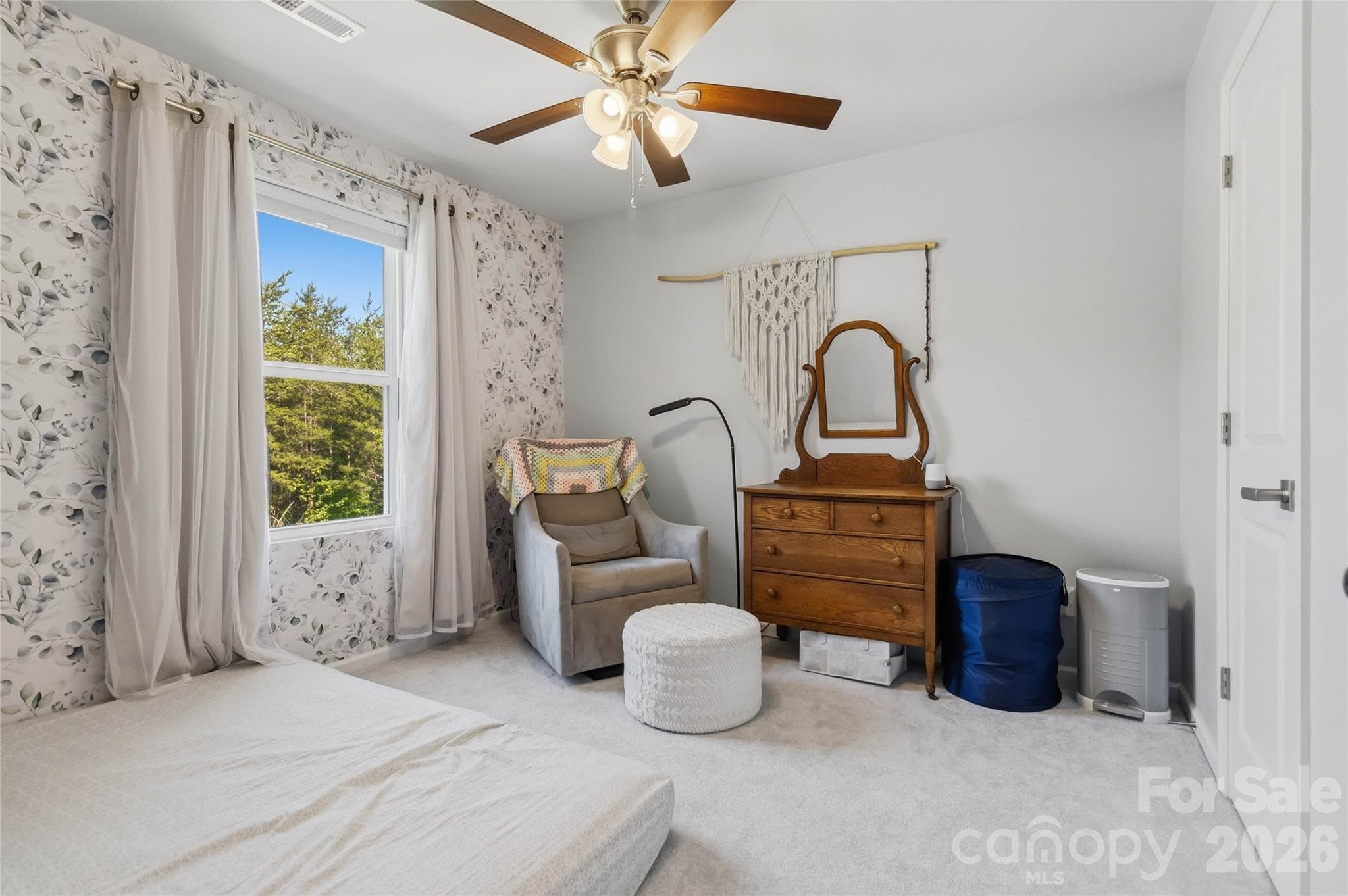 Single Family Residence at 2220 Pinnacle View Drive, Kings Mountain, photo 20 of 30