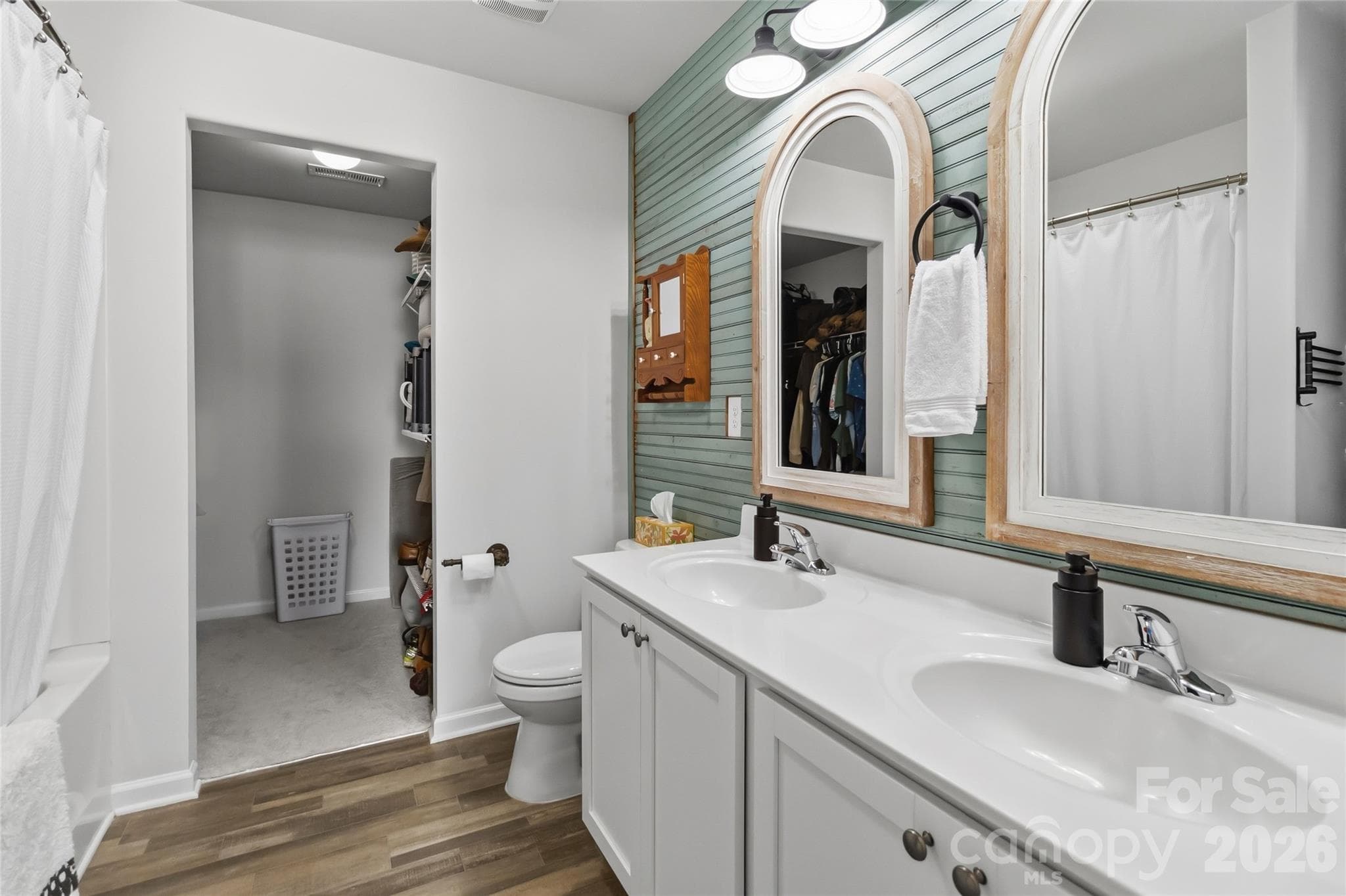 Single Family Residence at 2220 Pinnacle View Drive, Kings Mountain, photo 25 of 30