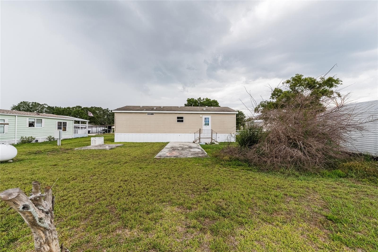 Manufactured Home at 2308 KAY ST, LAKE ALFRED, photo 25 of 27