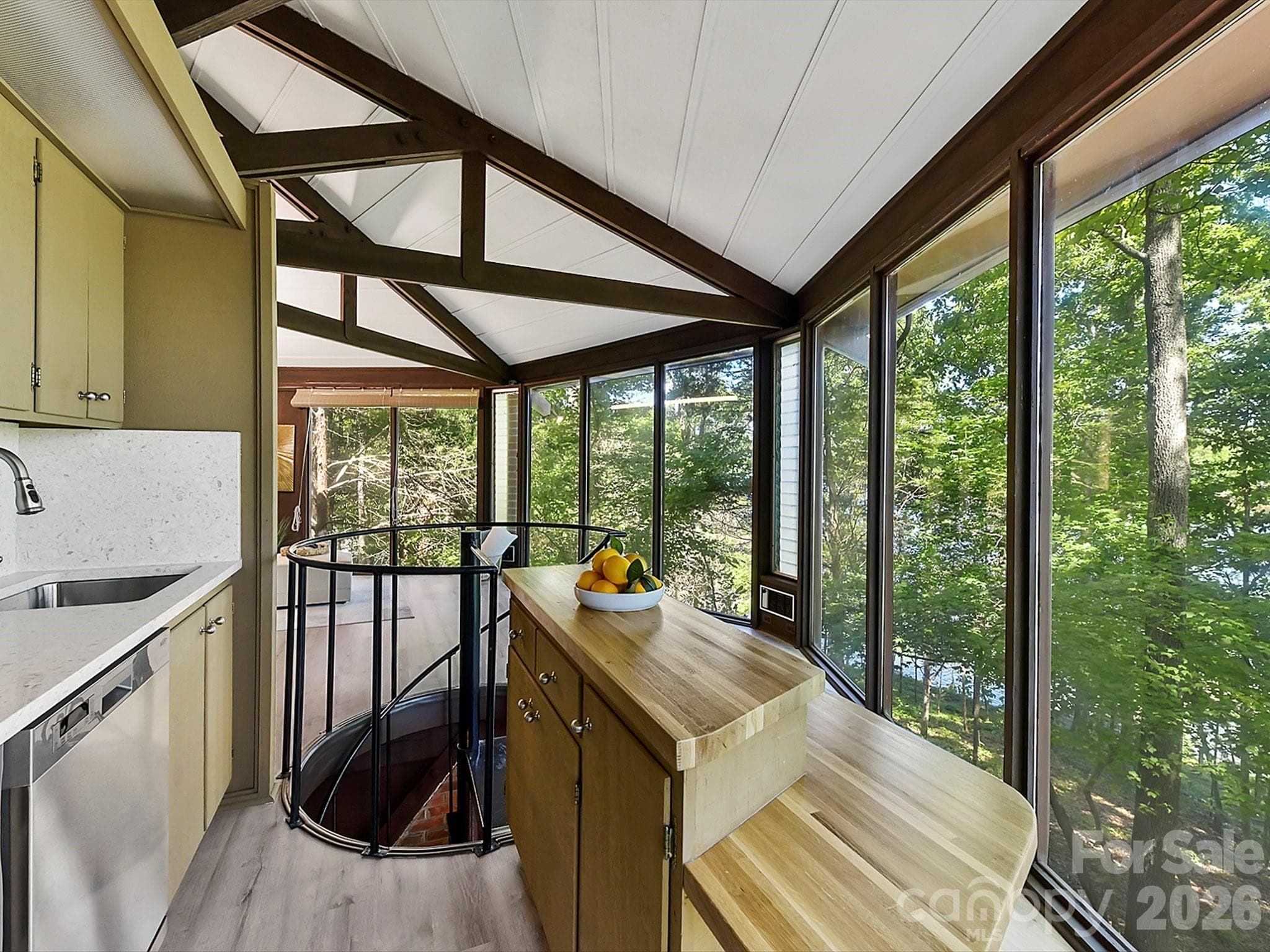 Single Family Residence at Rock Hill, photo 8 of 43