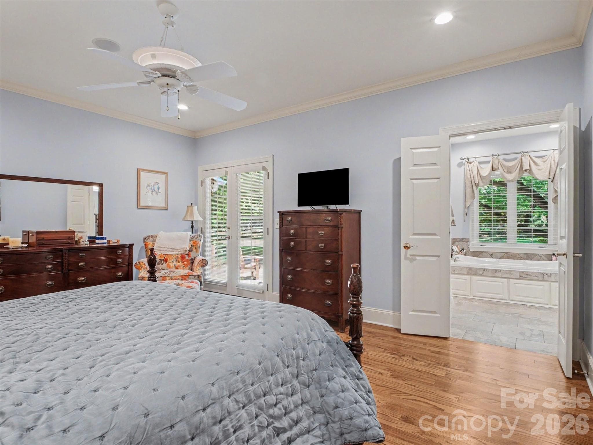 ...and double doors to the ensuite bath. - 1422 Stone Gate Drive, Shelby