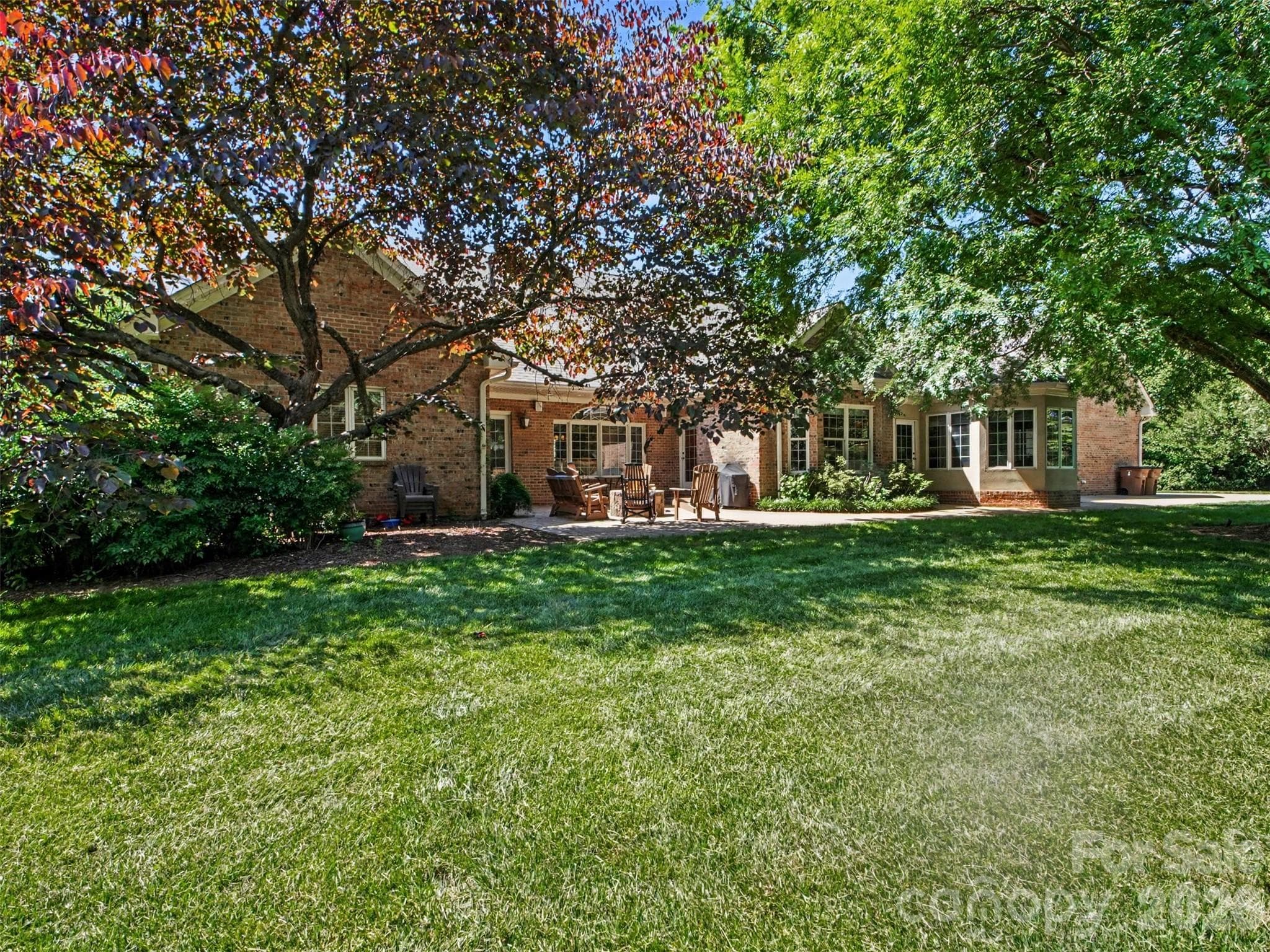 Large level yard has an invisible fence for pets! - 1422 Stone Gate Drive, Shelby