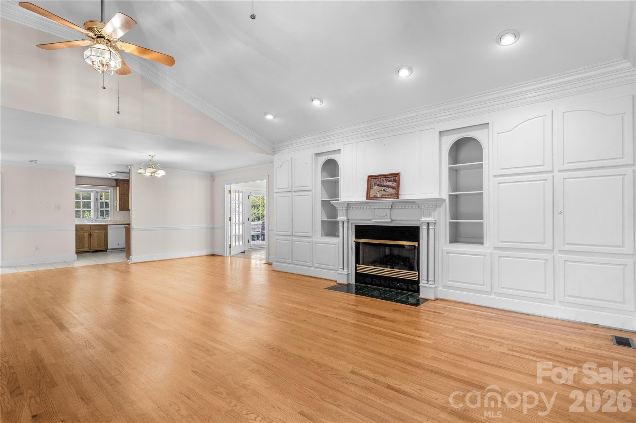 Single Family Residence at Taylorsville, photo 14 of 48