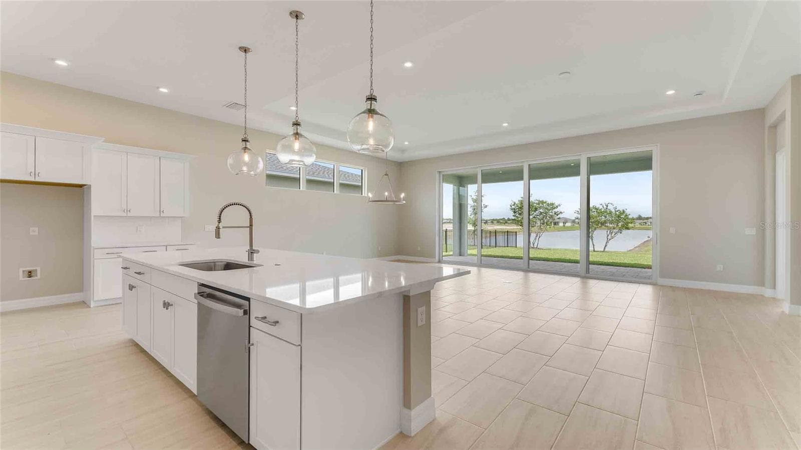 Kitchen - 1017 LILIANA DR, DELAND