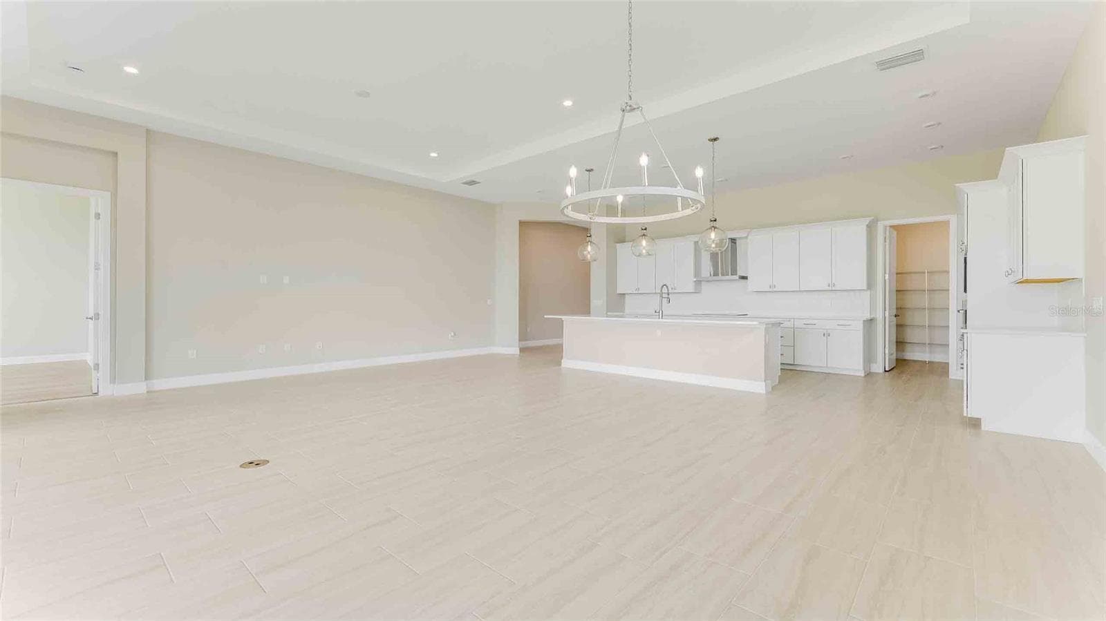 Great Room-Kitchen - 1017 LILIANA DR, DELAND